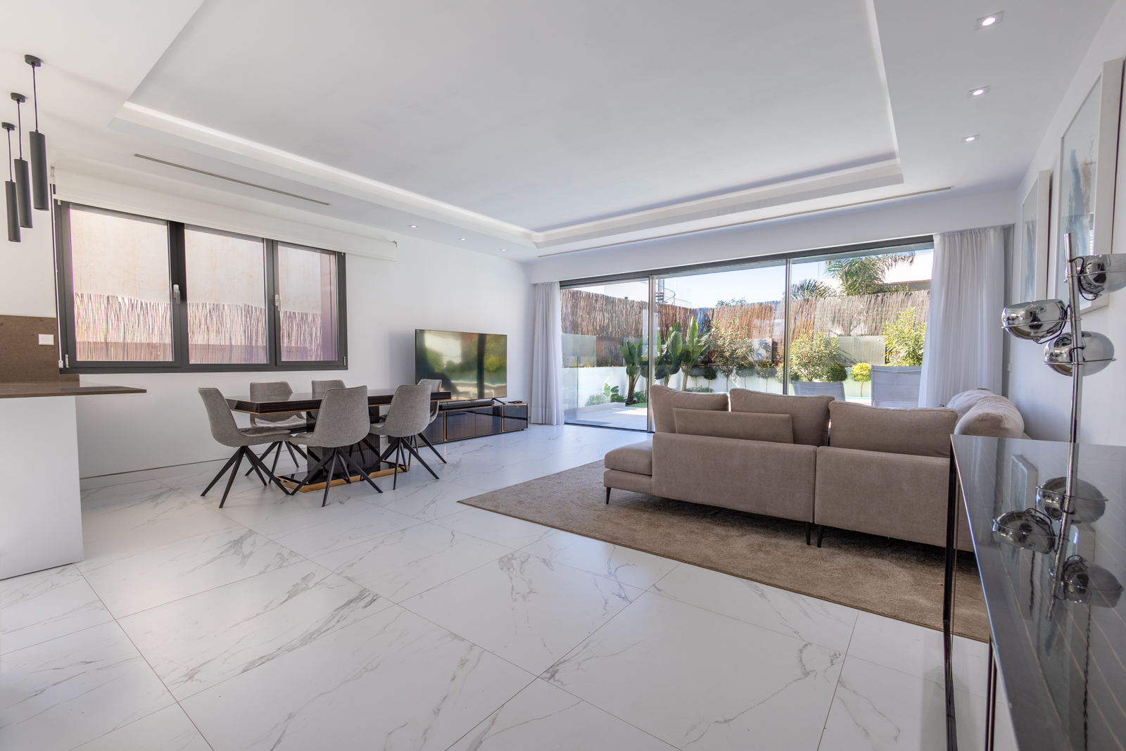 Diamond_Beach_Marbella_2 living